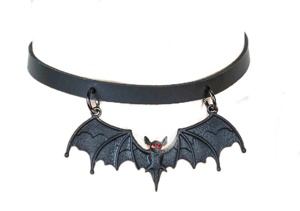 Hanging Bat Choker