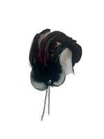La Baltra Feather Clip Accent