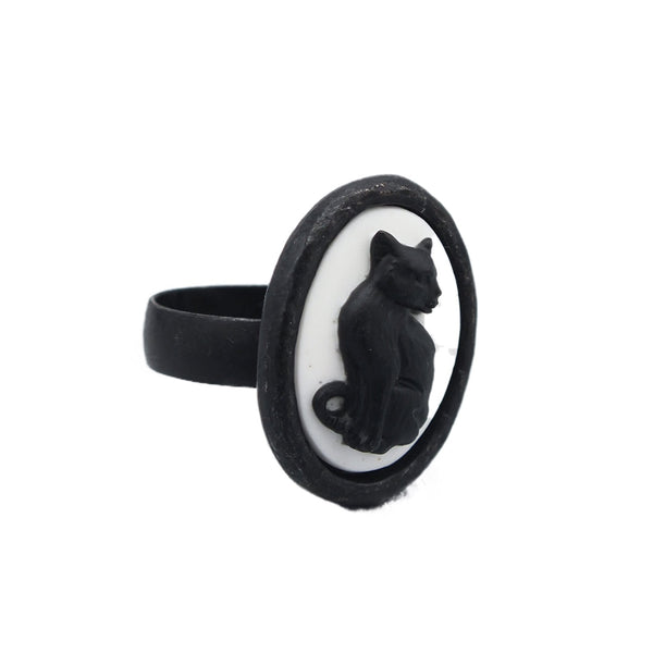 Black Cat Cameo Ring