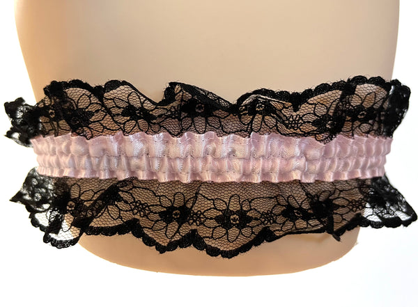 Lace Garter