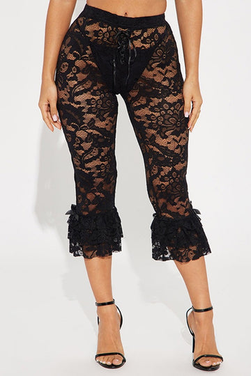 Stretch Sheer Lace Ruffled Capri