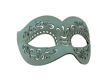 Weiße Maske im Lederschnitt