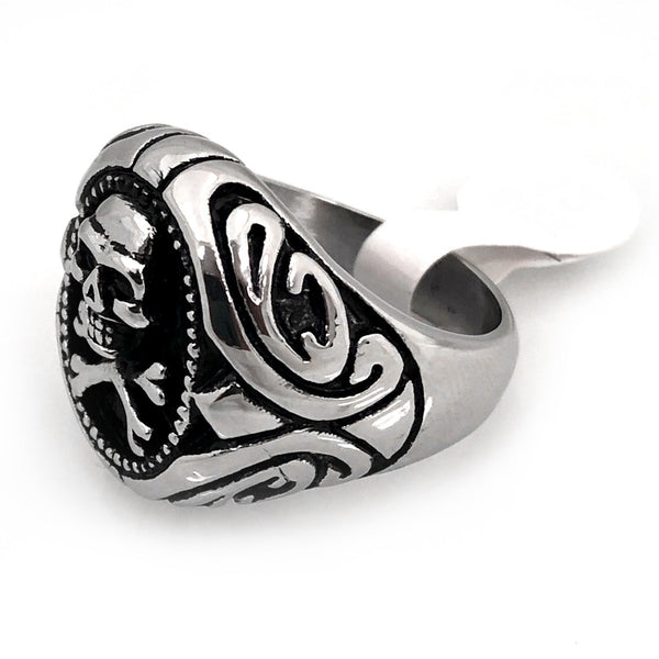 Seven Seas Pirate Skull Ring