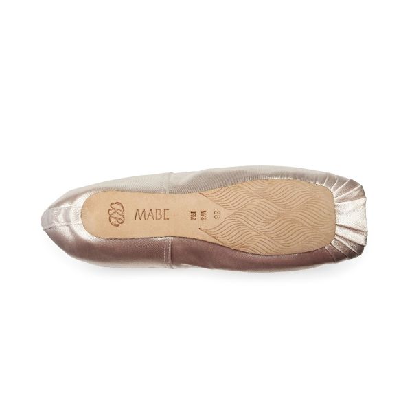 Mabe von Russian Pointe